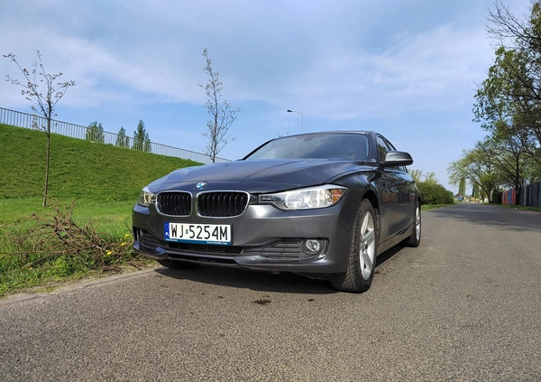 BMW Seria 3 cena 48500 przebieg: 170000, rok produkcji 2015 z Warszawa małe 326